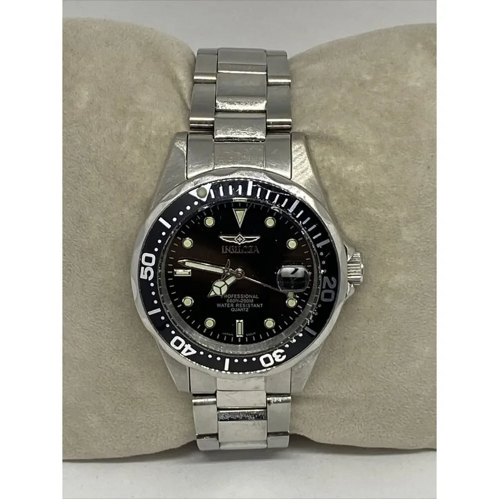 Invicta Pro Diver 8932 Men Silver Stainless Steel Analog Dial Quartz Watch RQ583